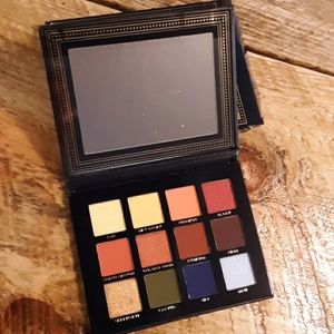 Ace Beaute/Eyeshadow Palette